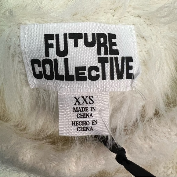 Future Collective Women’s Cozy Cream Fuzzy Sweater Size XXS - Picture 5 of 8